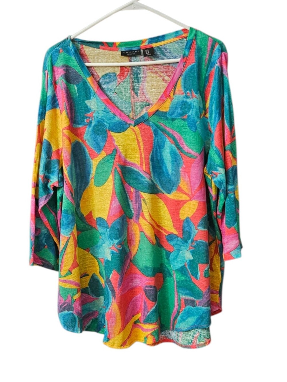 Tahari 100% Linen Floral V-Neck Top Women's Size 1X Multicolor Flowy